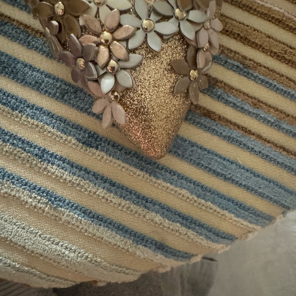 Jimmy Choo NWOT Lorelei Limited Edition Gold-Leather Flowers-Swarovski D’Orsay - Picture 5 of 16